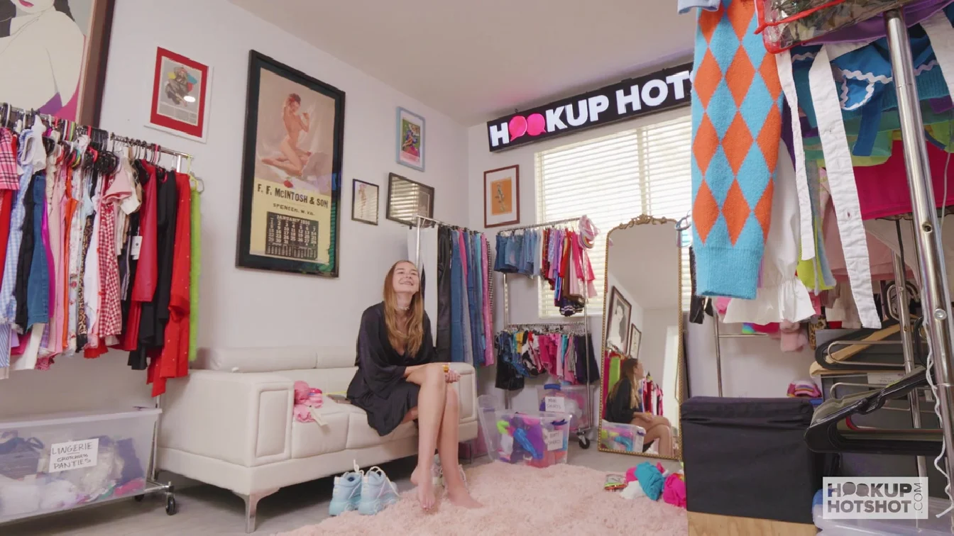 HookupHotshot Episode 415 Della Cate BTS XXX